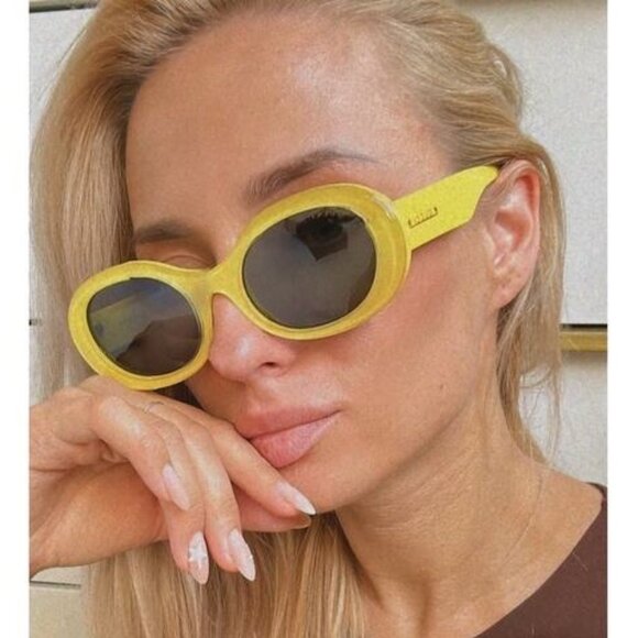 BRAND NEW Gucci GG1587S 004 Yellow Green Women Oval Sunglasses GG 1587S main image 11